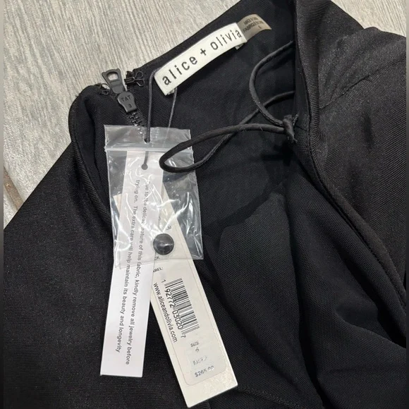 Alice + Olivia Marx Draped Halter Dress Black Size 6 - Picture 3 of 9